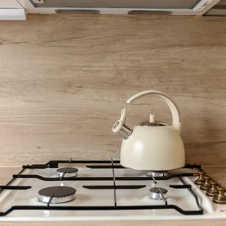 Next To The Parliament Butas